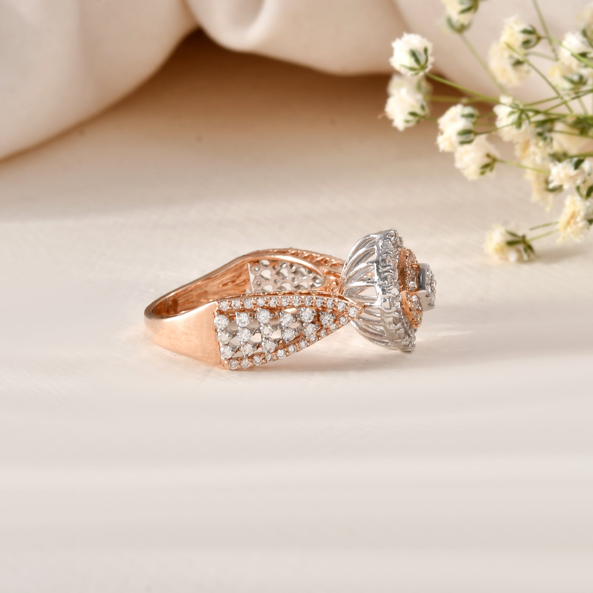 Diamond Ladies Ring